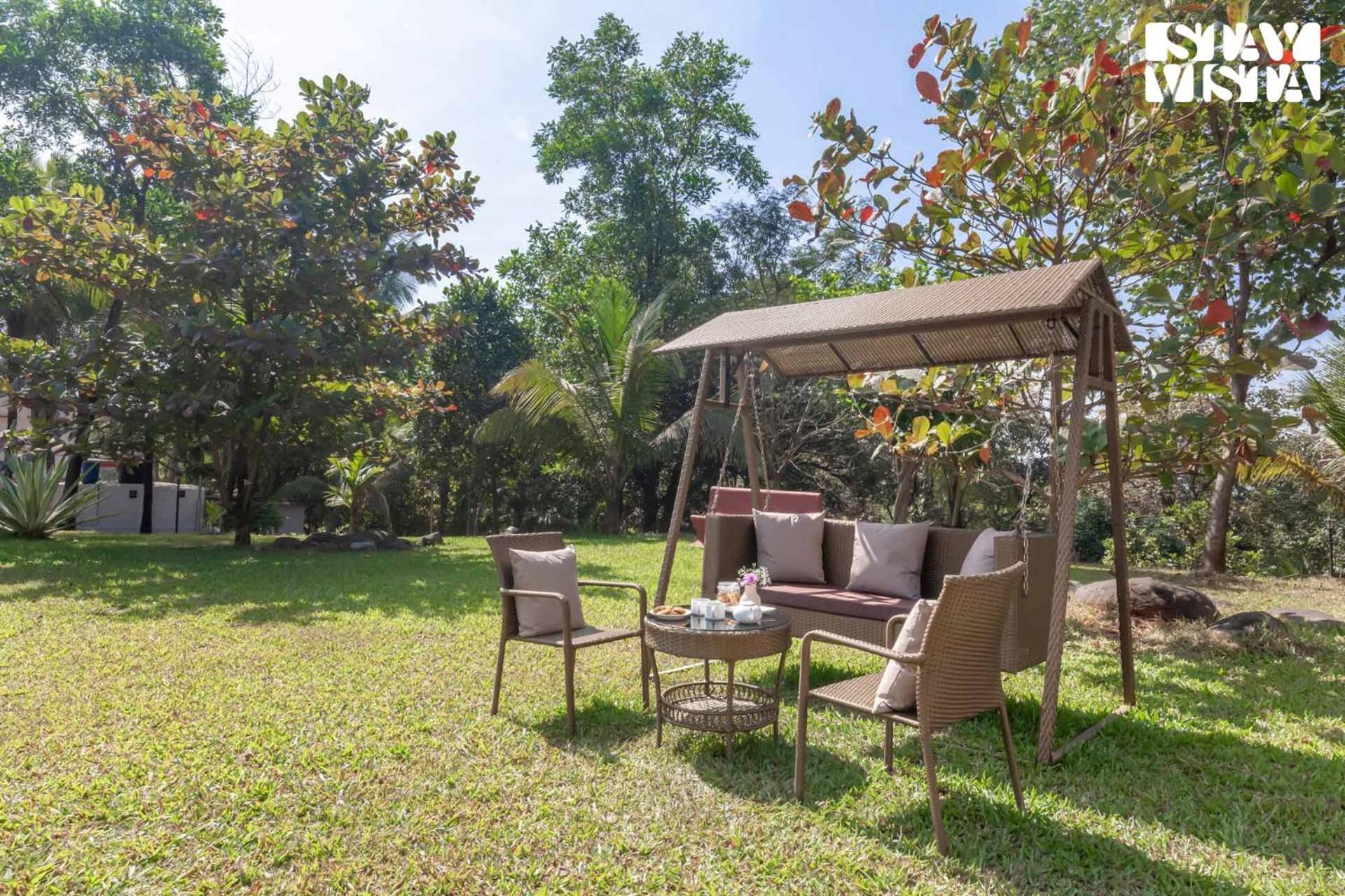 Stayvista'S Firefly Mountain Retreat - Villa With Private Pool, Gazebo & Terrace Karjat Exterior foto